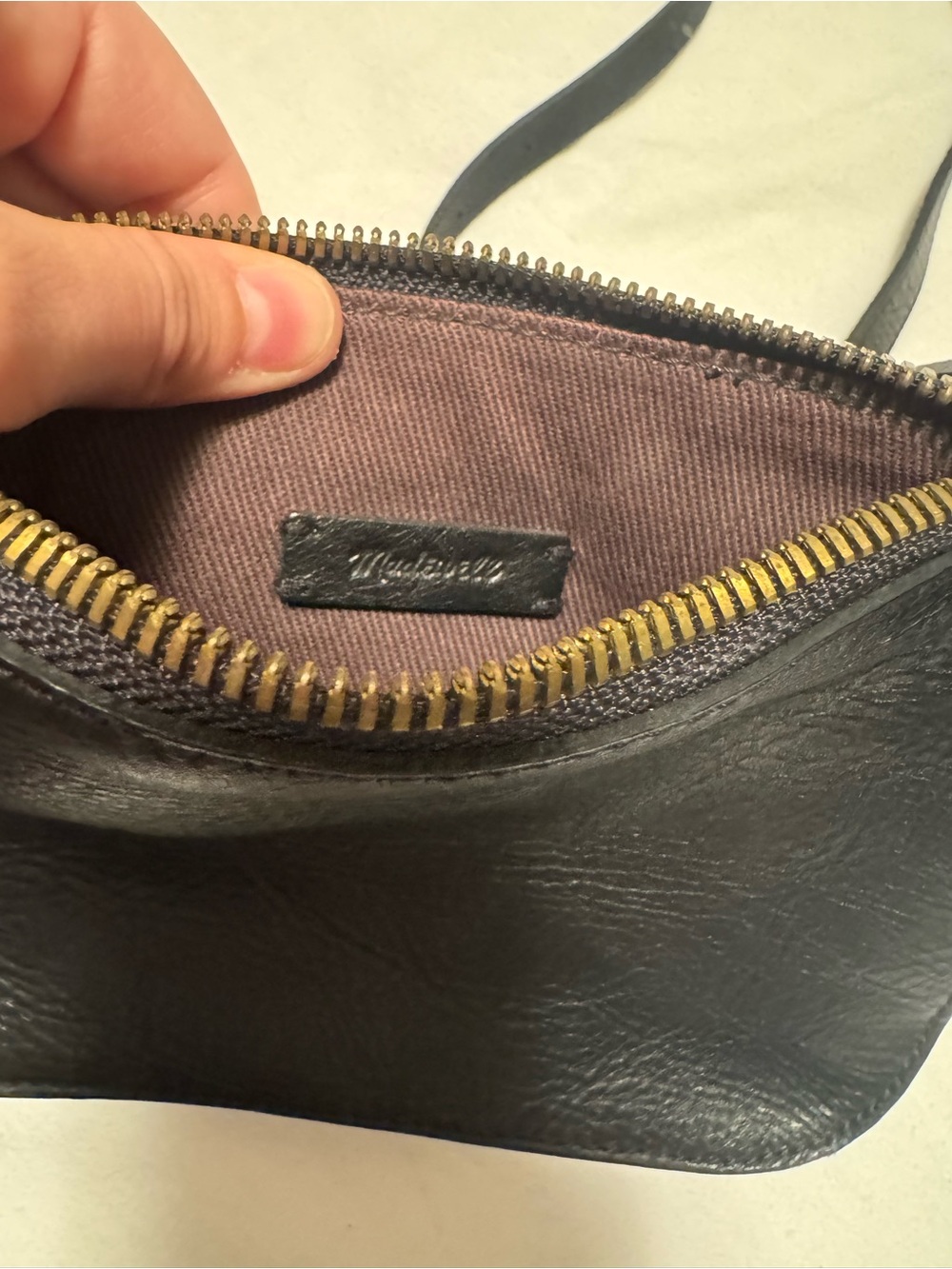 Madewell The Simple Pouch Belt Bag - black leather - Picture 3 of 4